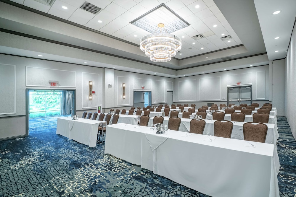Hilton Garden Inn Pittsburgh Southpointe - photo 49