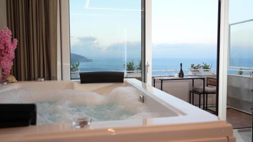 Suite Imperial — 4-Star Luxury Hotel in Taormina, Italy