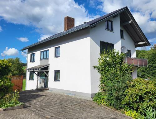 Ferienwohnung Wenzel — 4-Star Luxury Hotel in Hilders, Germany