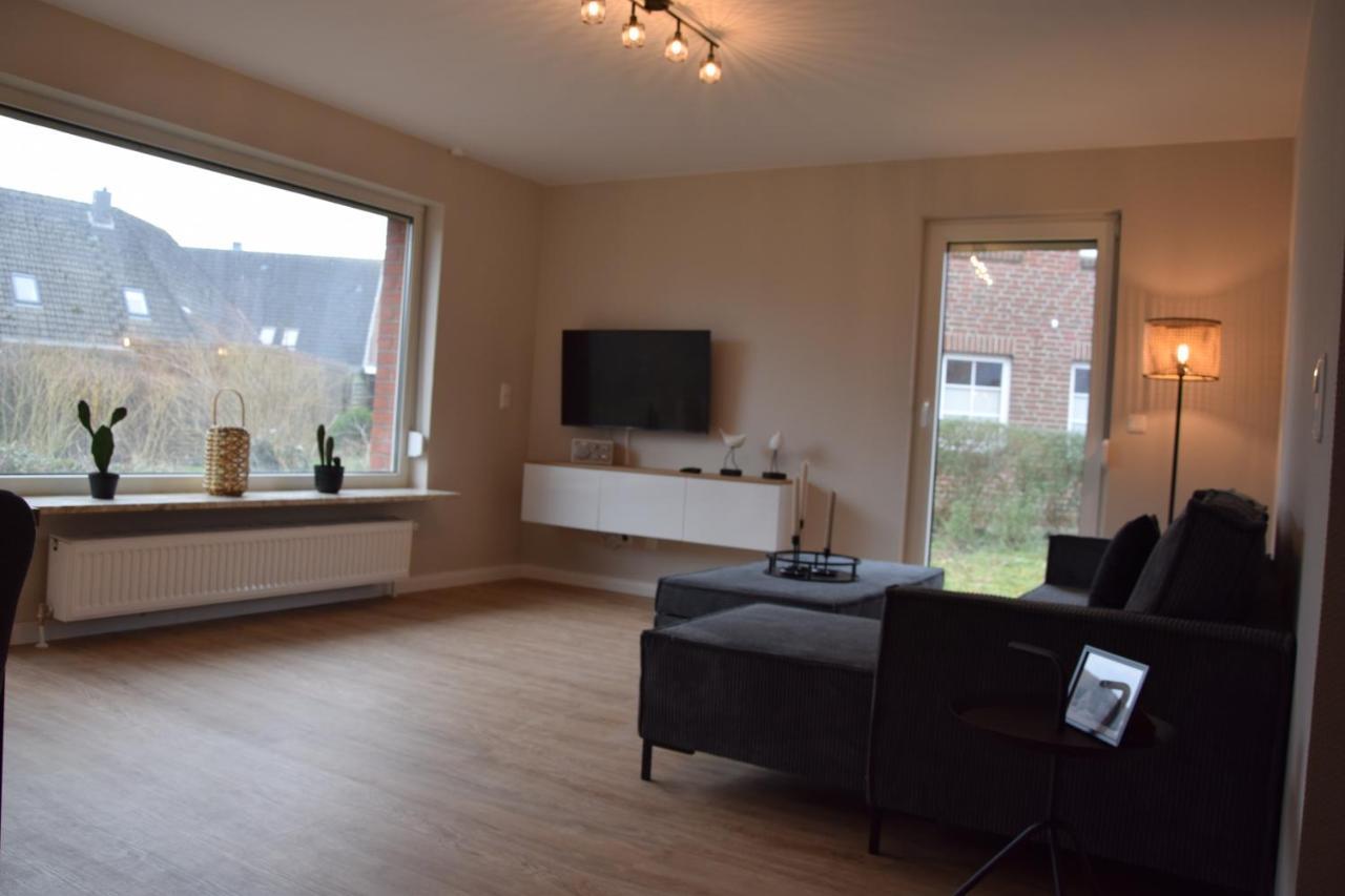 Ferienwohnung Dünenbutze — 4-Star Luxury Hotel in Busum, Germany