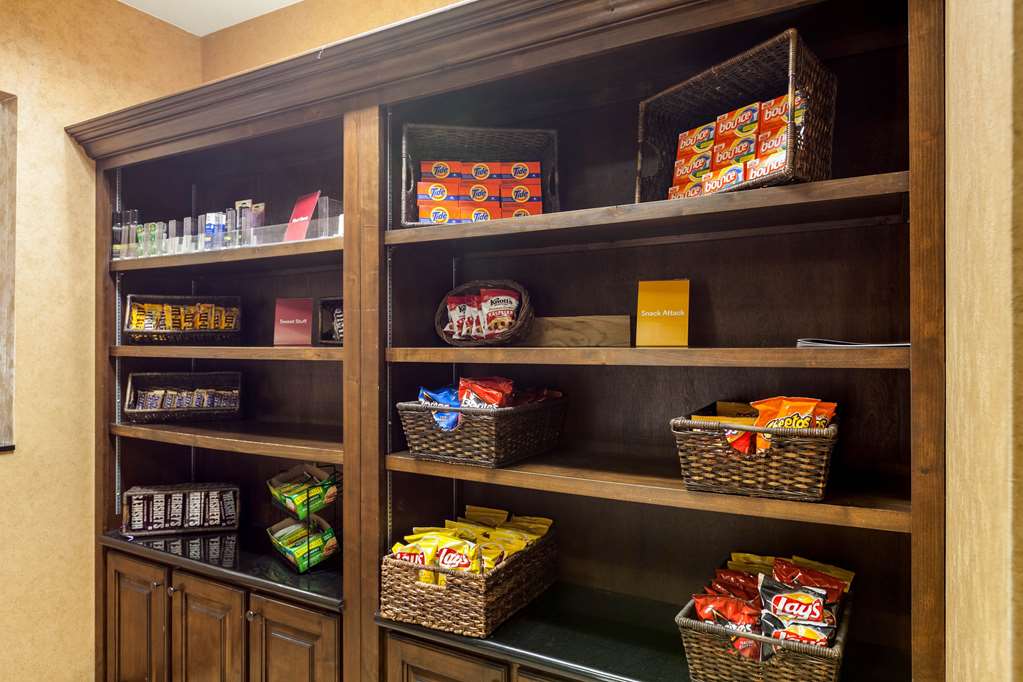 Comfort Suites Alamo Riverwalk - photo 36