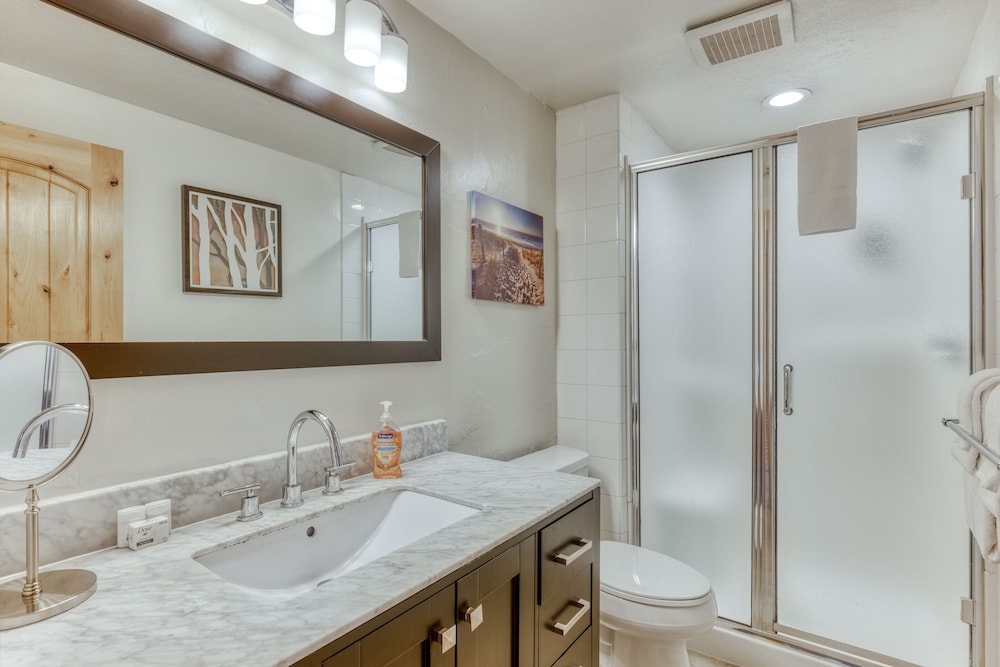 Sand & Sea Resort Condominiums - photo 909