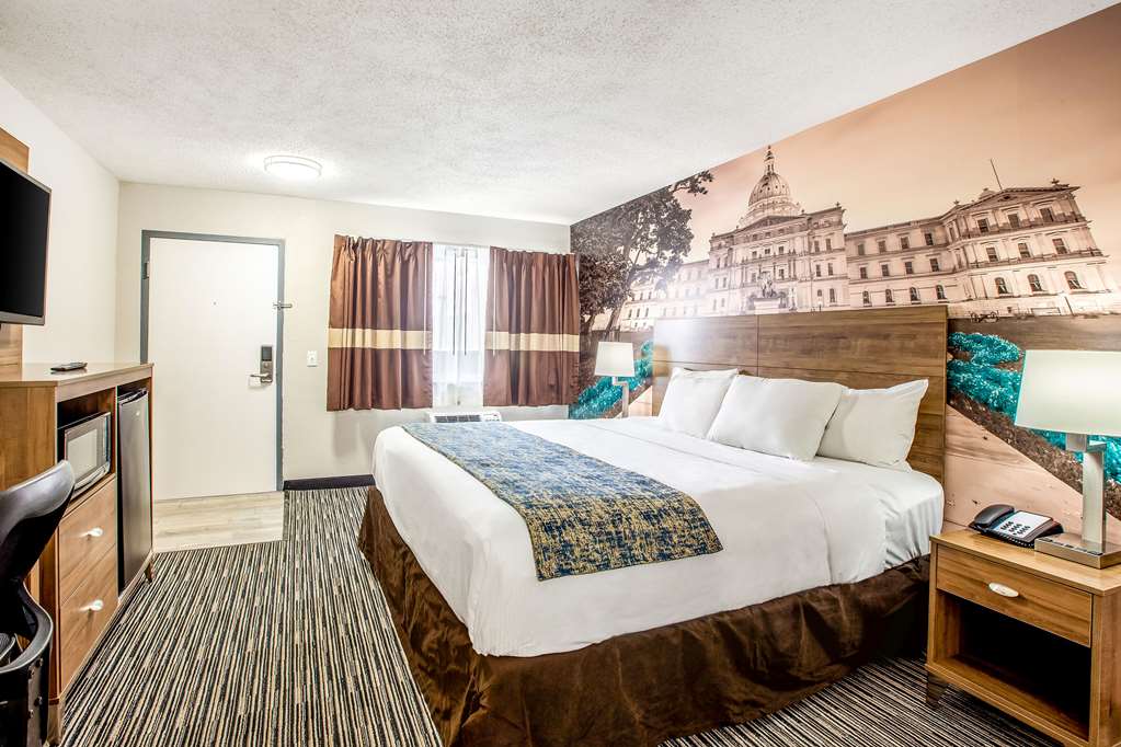 Clarion Pointe East Lansing University Area - photo 11