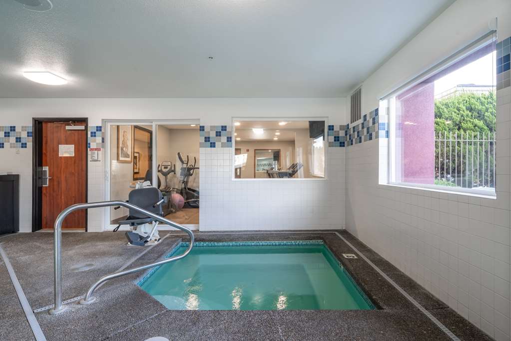 Best Western Lake Oswego Portland Hotel & Suites - photo 10