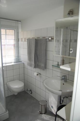 Dautzenberg Ferienapartments — Bad Neuenahr-Ahrweiler — photo 3