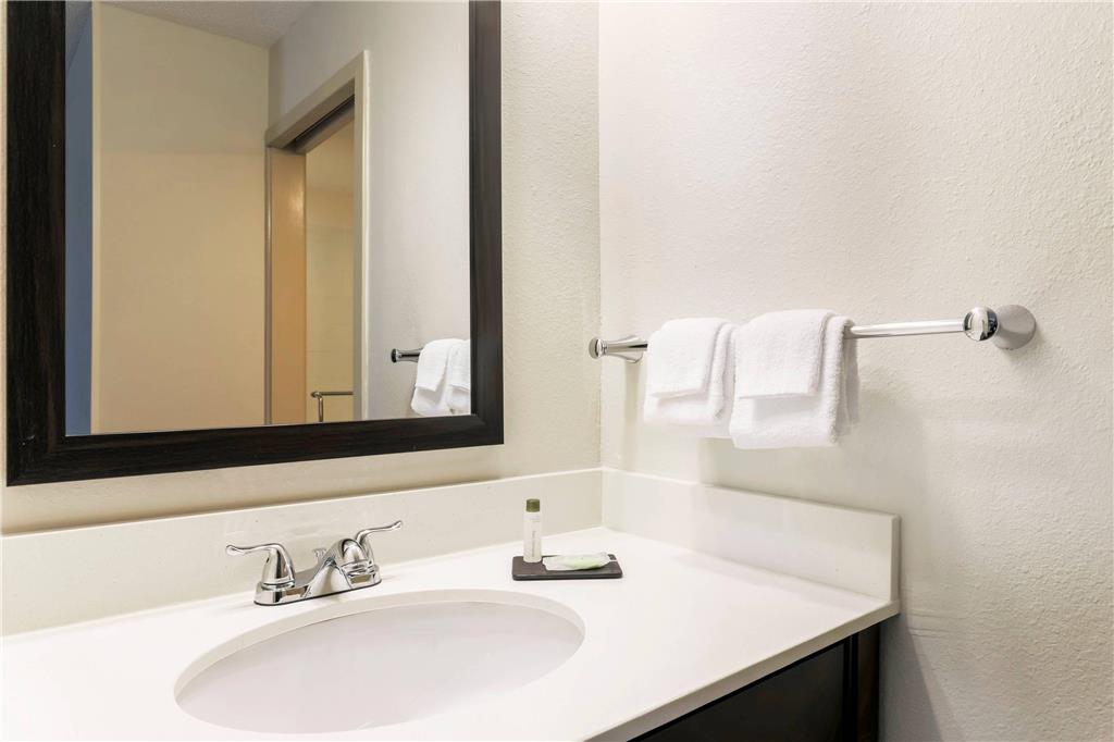 Sleep Inn Midway Airport Bedford Park - photo 26
