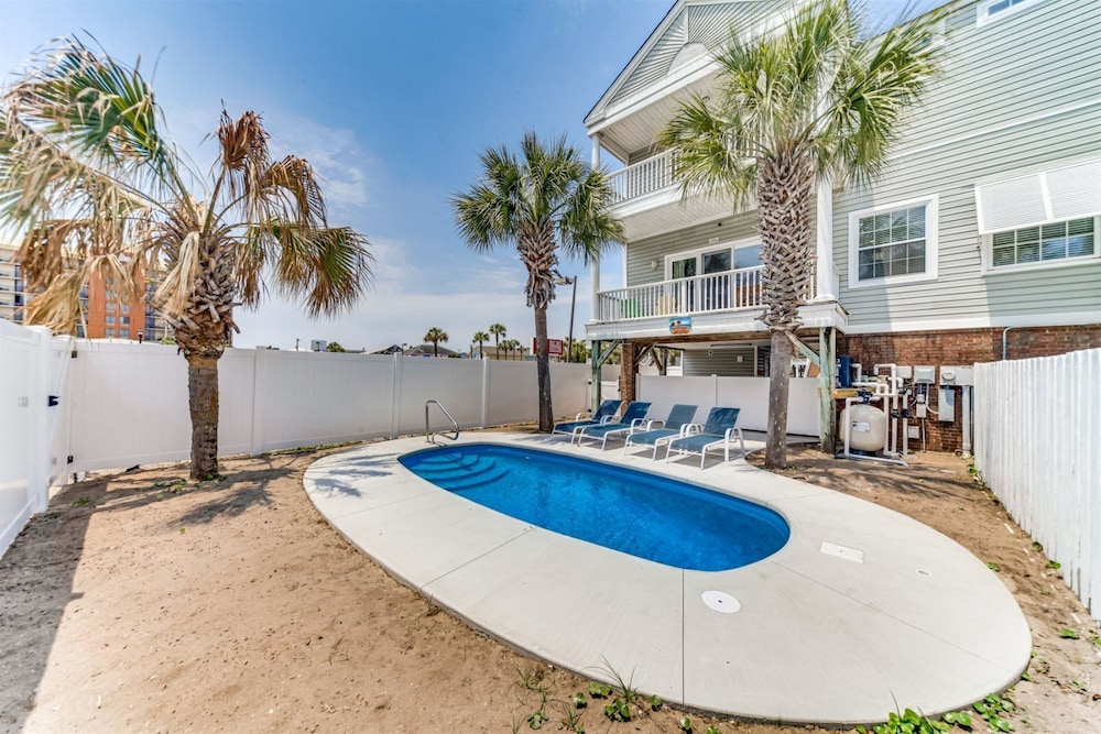 An Amazing Surfside Beach Escape - photo 47