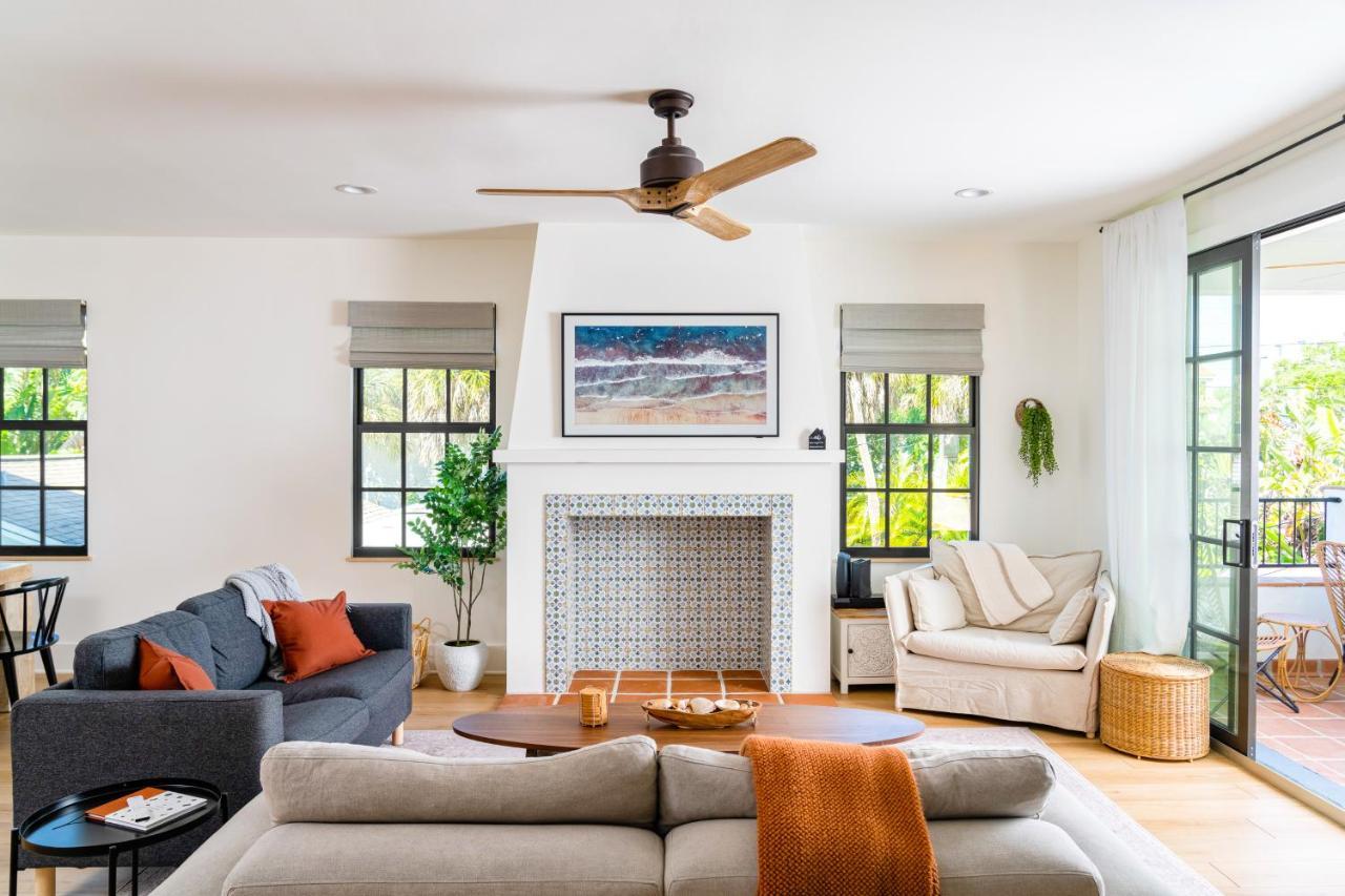 Custom Gulf Coast Gem - last minute hotel in Unknown City