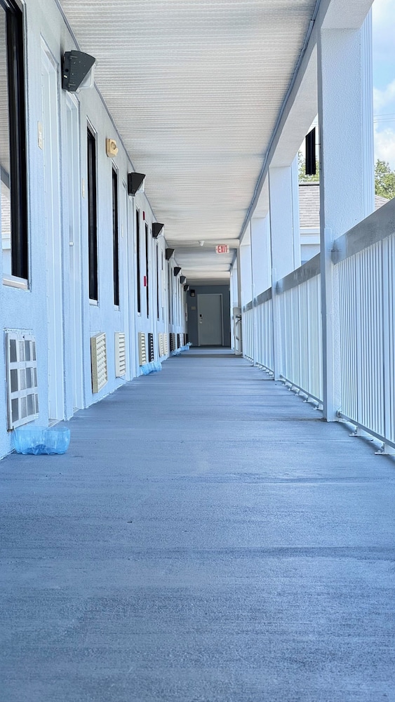 Westen Motel - photo 27