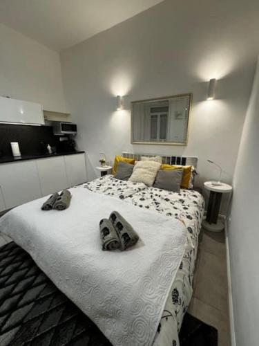 Cozy Studio in the Heart of Buda — 4-Star Luxury Hotel in Budapest, Hungary