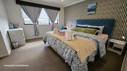Immaculate Comfy Retreat with King Bed n WIR Great Ocean Road Stopover in Wyndham Vale, Australia