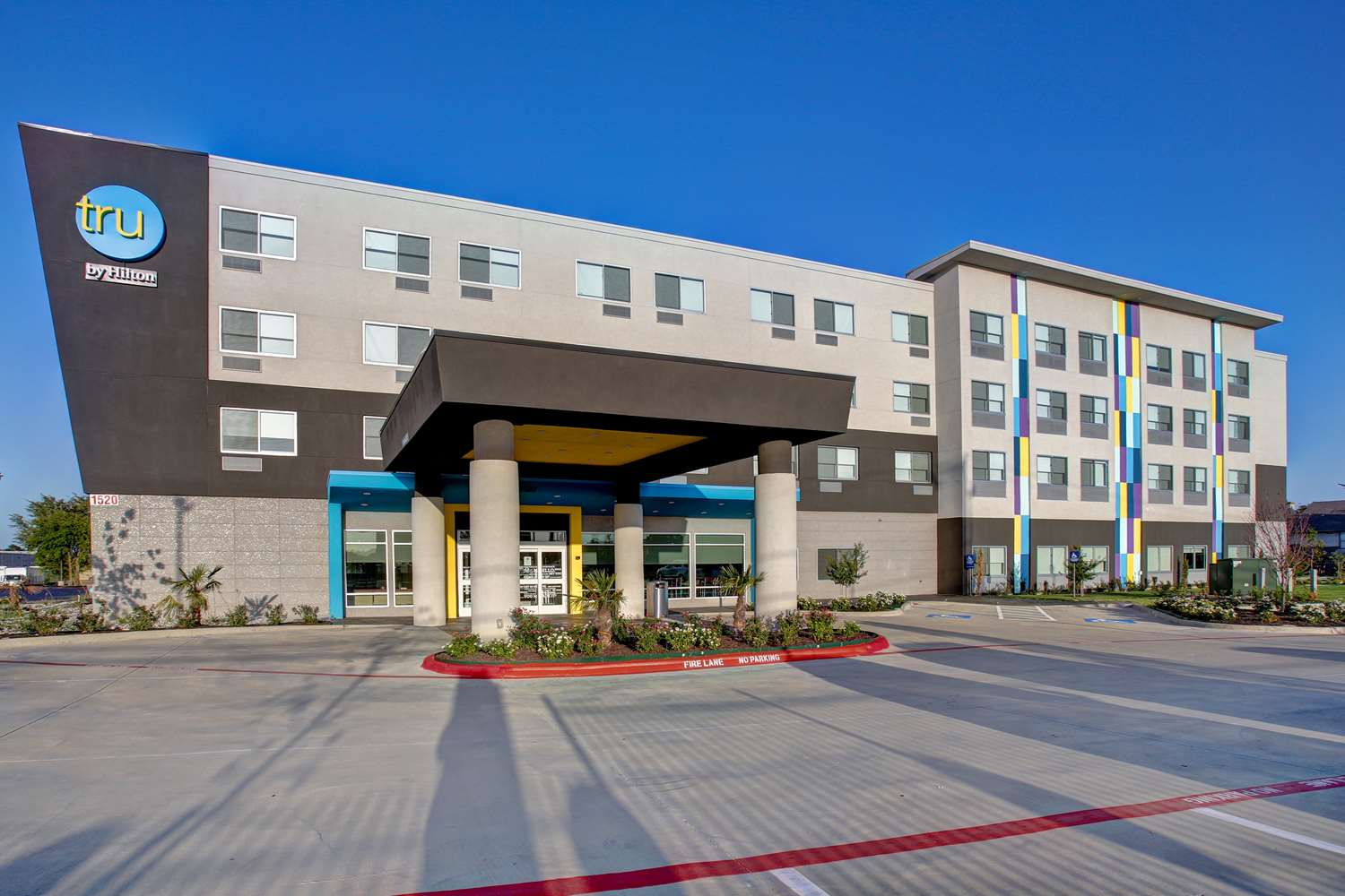 Tru by Hilton Grand Prairie - photo 22