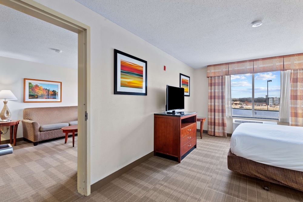 Hilton Garden Inn Starkville - photo 53