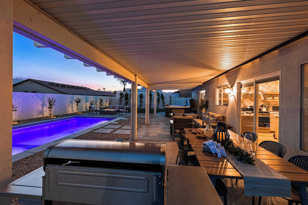 Montego by Avantstay Private Yard w Pool & Hot Tub - photo 46
