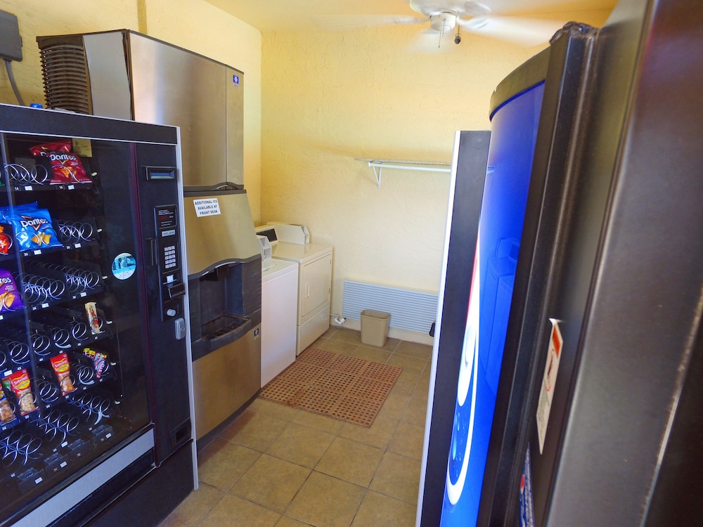 Ramada by Wyndham & Suites South Padre Island - photo 45