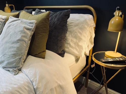The Old Farmhouse — 5-Star Luxury Hotel in Bristol, United Kingdom