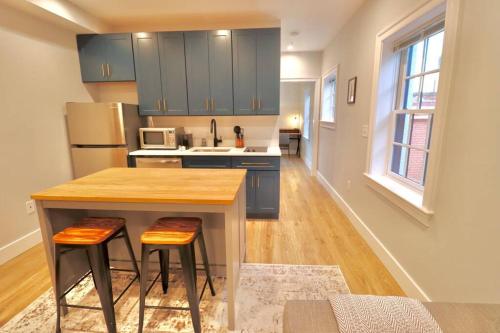 9 Suites at Prince Street Inn - photo 3