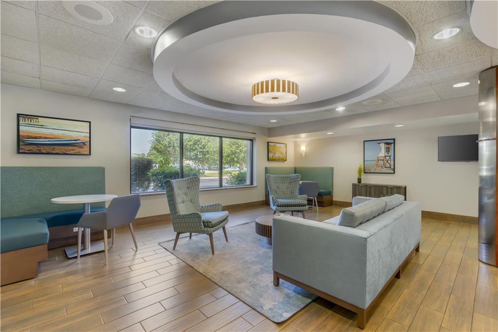 Best Western Plus Wilmington Wrightsville Beach - photo 3