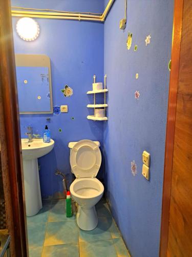 Apartment On Leonidze 18