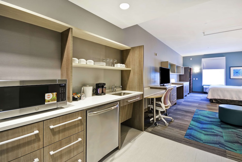 Home2 Suites by Hilton Queensbury Lake George - photo 11
