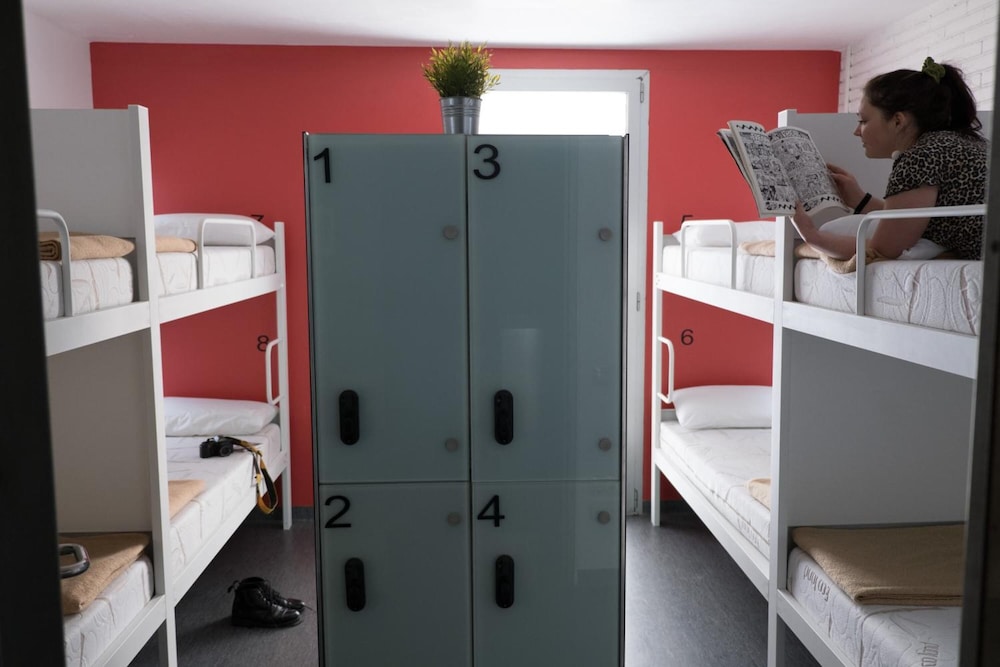 Hello Bcn Hostel
