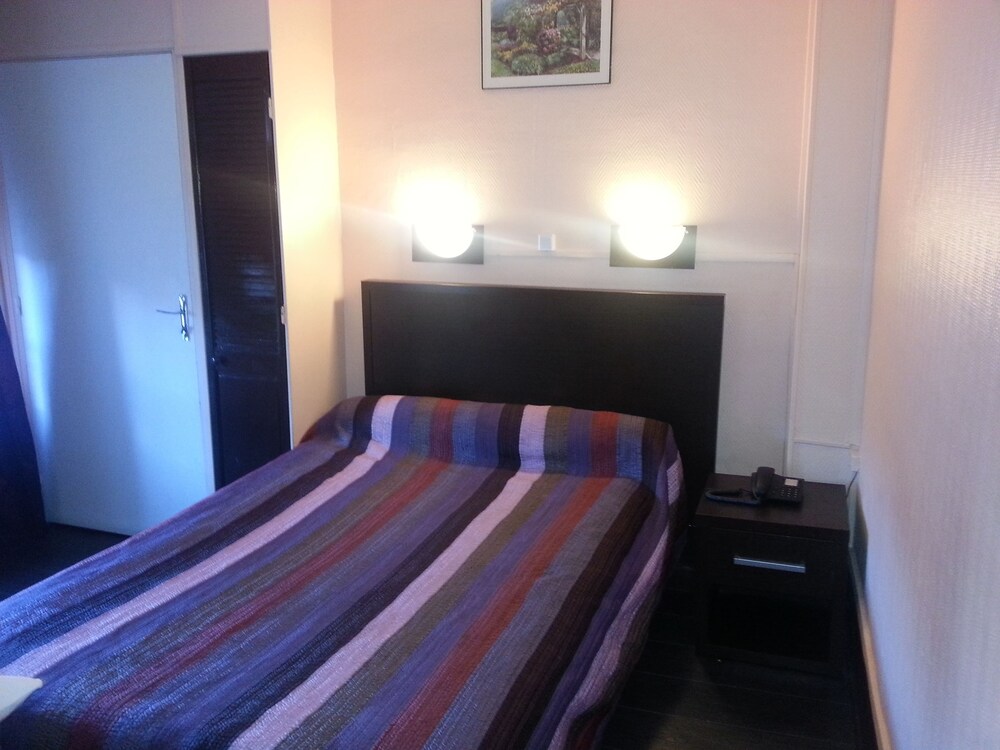 Hotel Trianon Vincennes — Vincennes