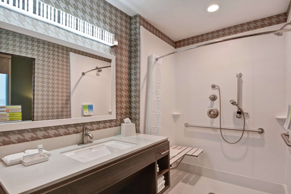 Home2 Suites by Hilton La Porte - photo 23