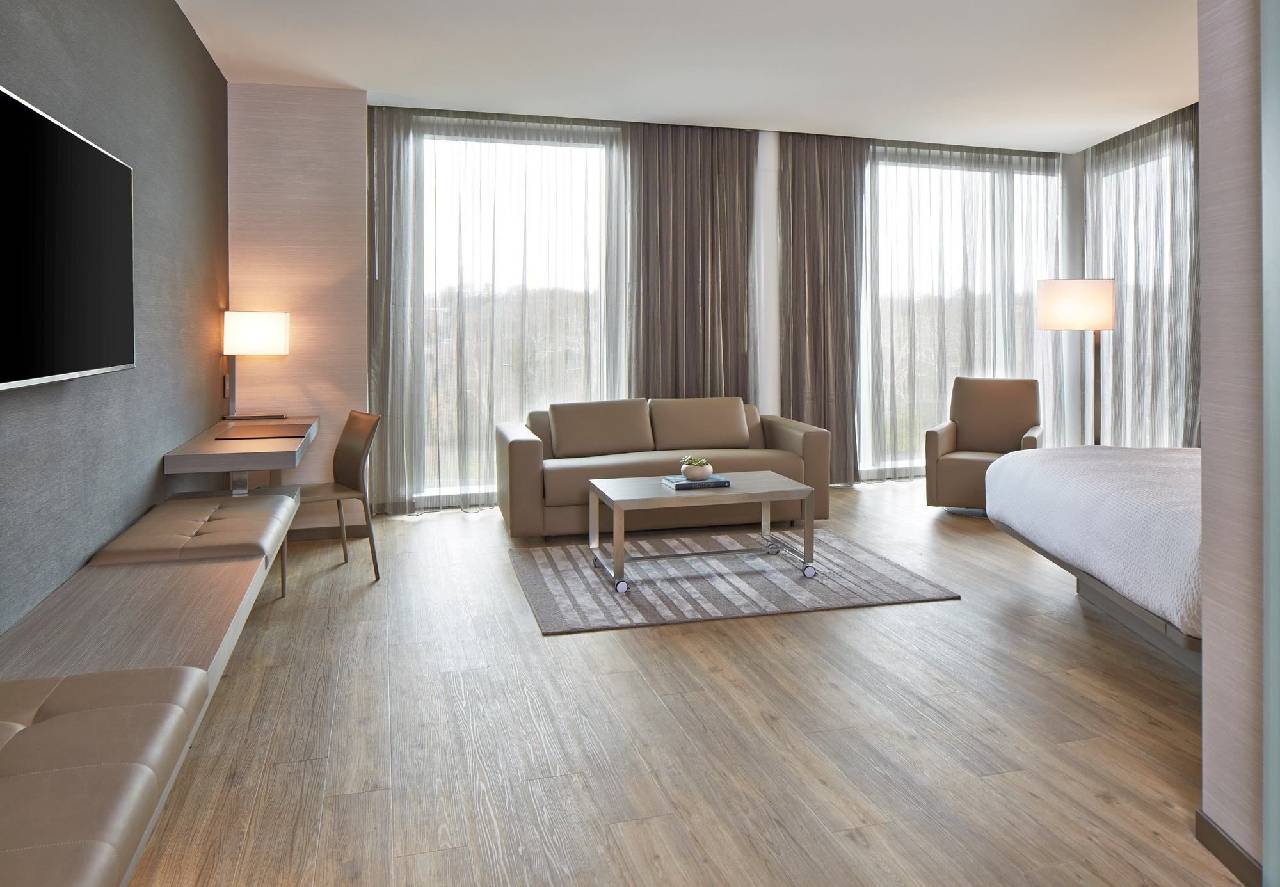 AC Hotel by Marriott Columbus Dublin - photo 16