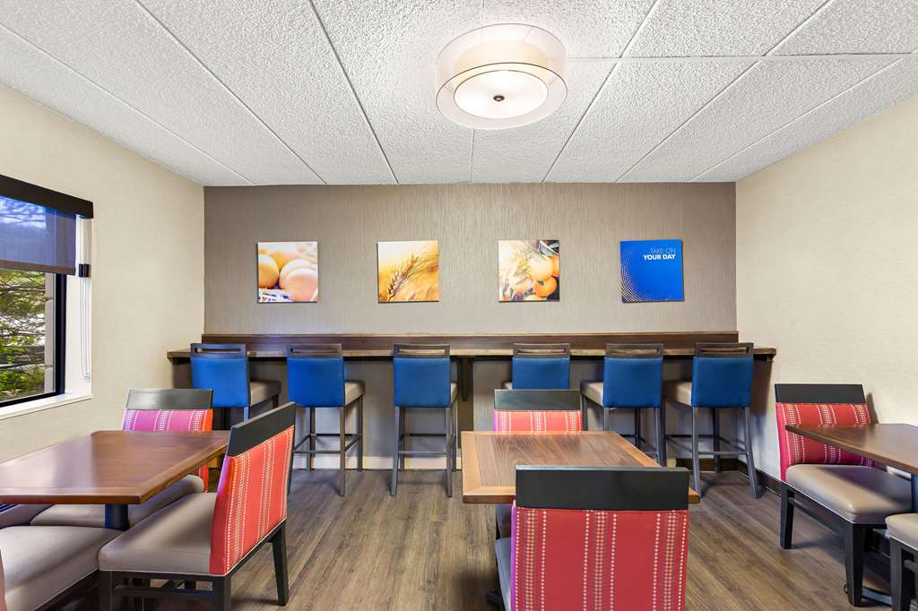 Comfort Inn White River Junction - photo 43
