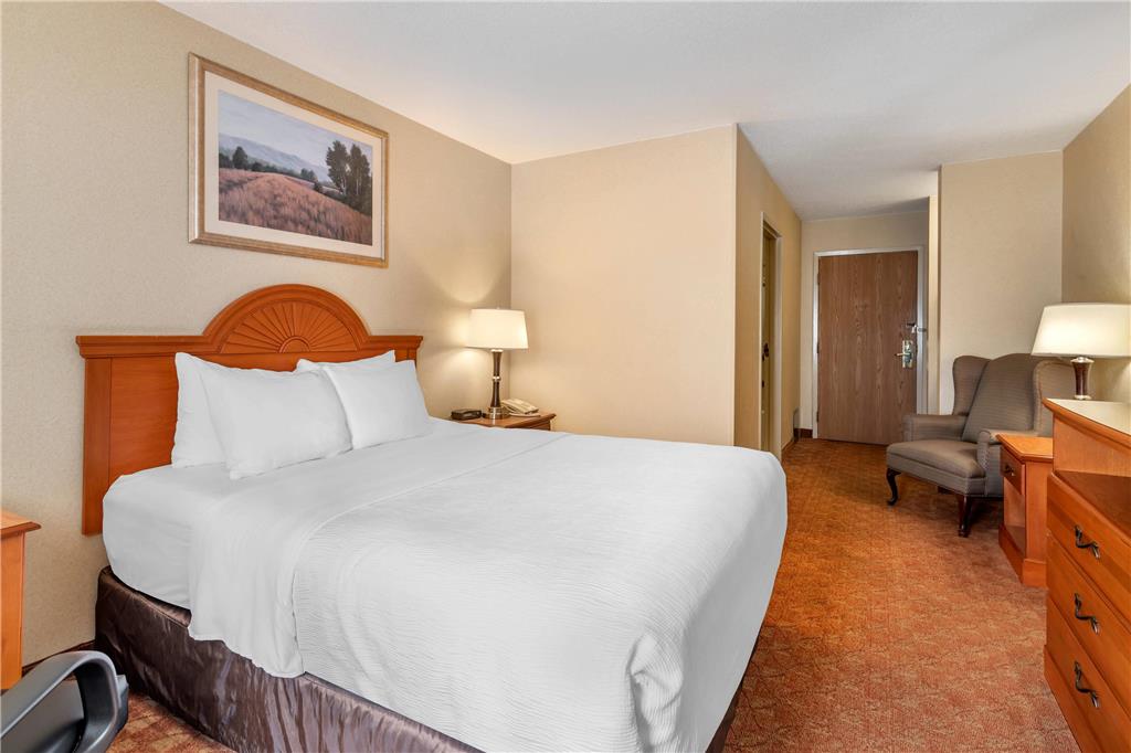 Quality Inn at Bangor Mall - photo 8