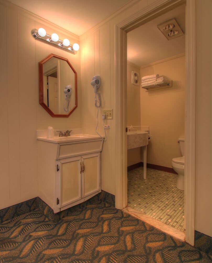 Seashore Park Inn - photo 5
