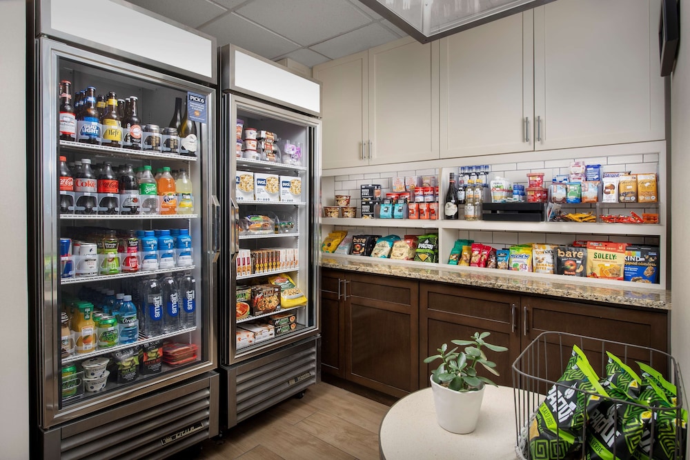 Homewood Suites by Hilton Hillsboro Beaverton - photo 36