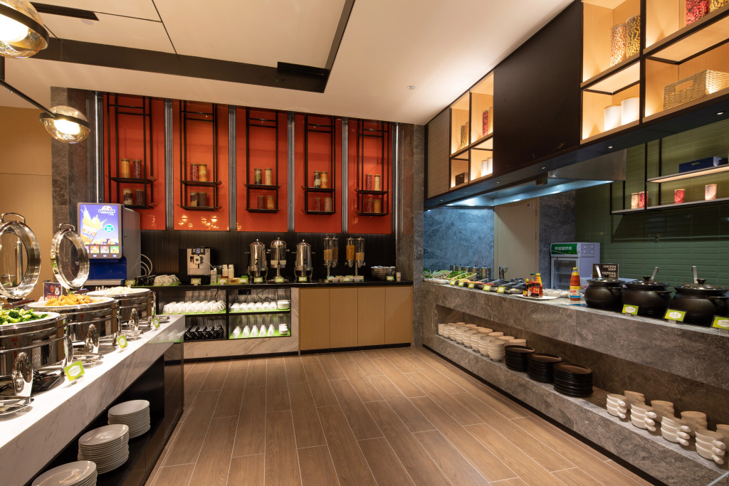 Hampton by Hilton Jinan Olympic Sports Center — 4-Star Luxury Hotel in Jinan, People's Republic of China