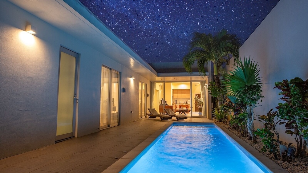 Feliz Villa Suite Miyakojima Ueno — 4-Star Luxury Hotel in Miyakojima, Japan