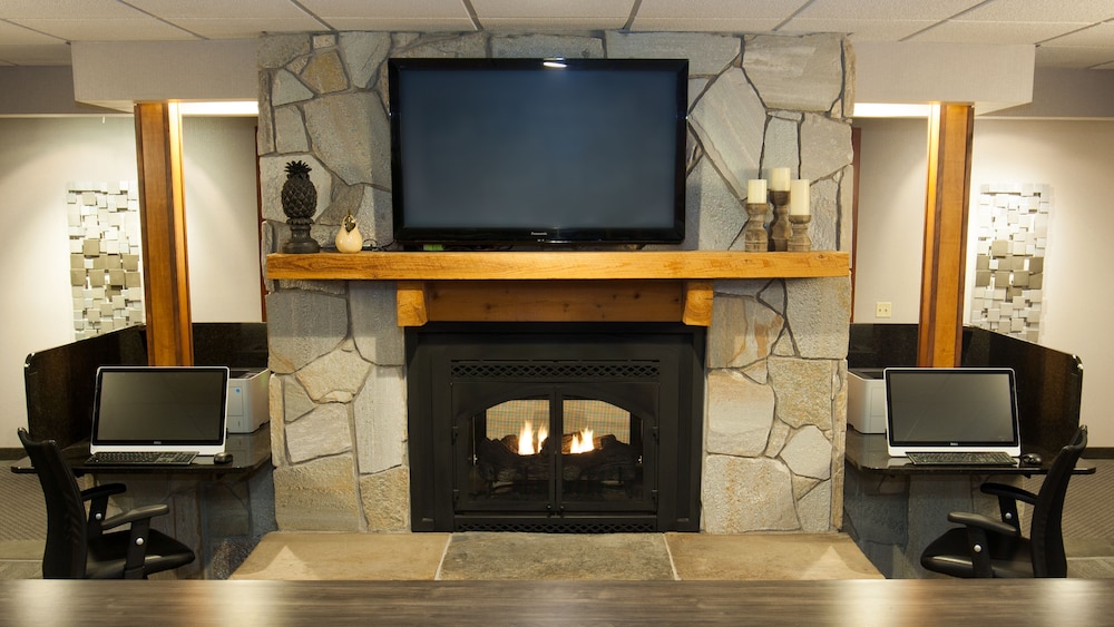 Holiday Inn Express & Suites Cheney by IHG - photo 28