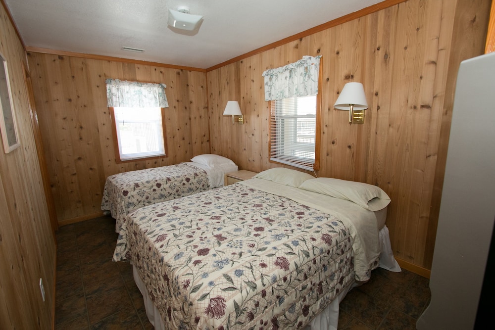 Outer Banks Motel - photo 85