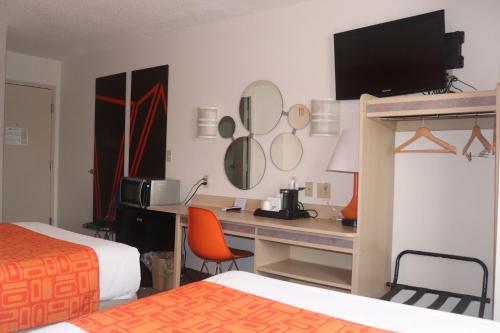 Howard Johnson by Wyndham Tifton GA I 75 - photo 29