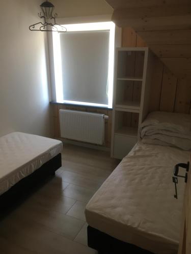 De Vrijbosroute Dubbele Woning — hotel in Kortemark
