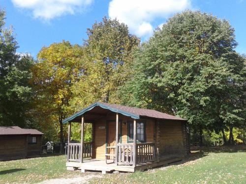 Fremont RV Campground Cabin 8 - photo 3