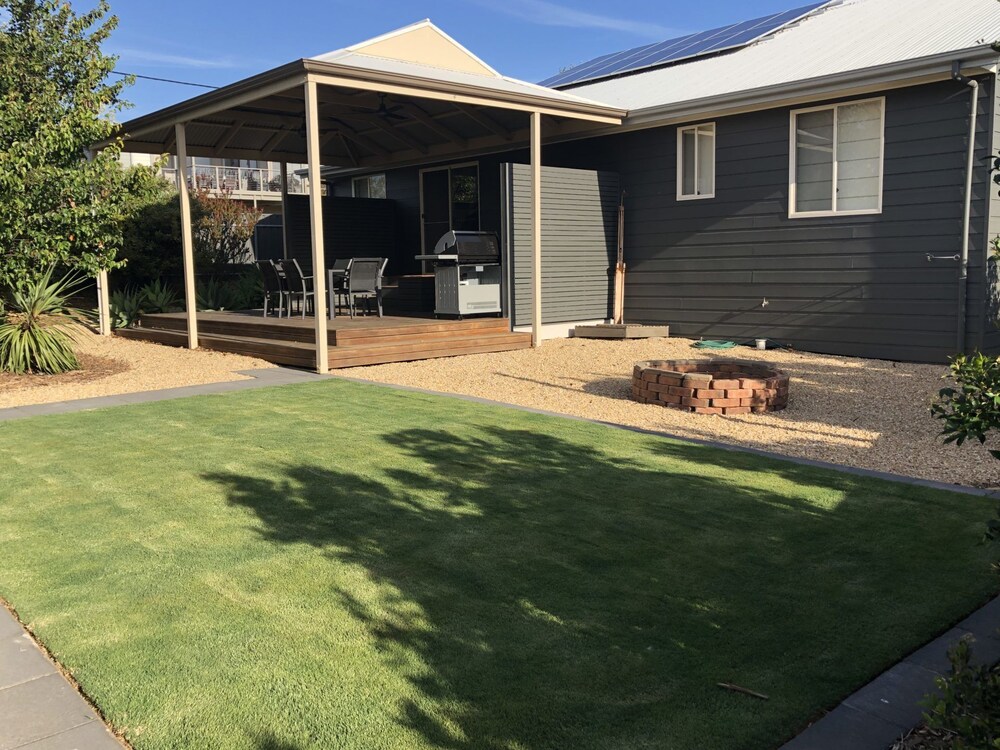 7 Horizon Parade — hotel in Normanville