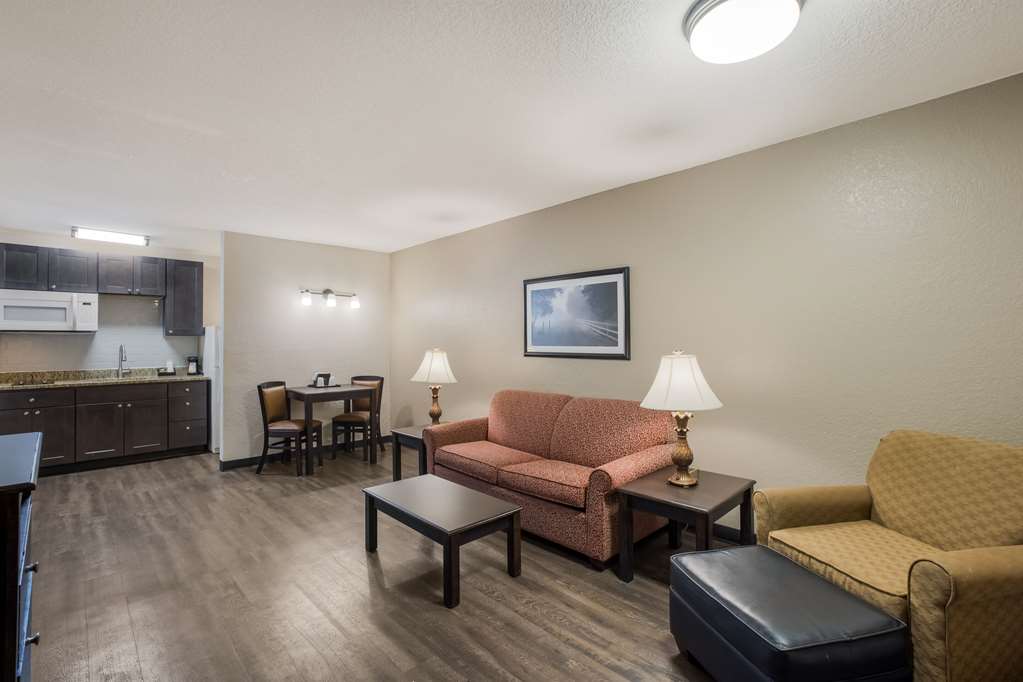 Econo Lodge Vidalia - photo 24