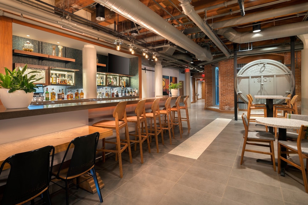 Residence Inn by Marriott Boston Downtown Seaport - photo 2