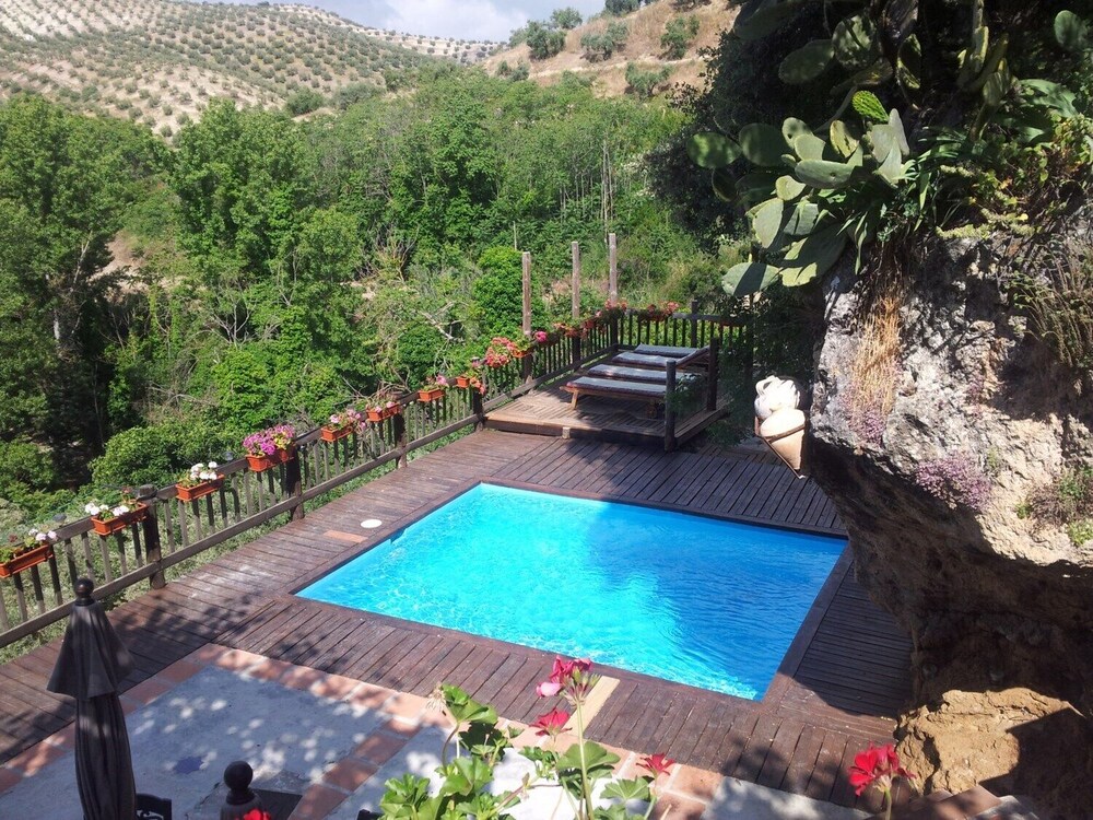 El Tajil — 4-Star Luxury Hotel in Montefrio, Spain