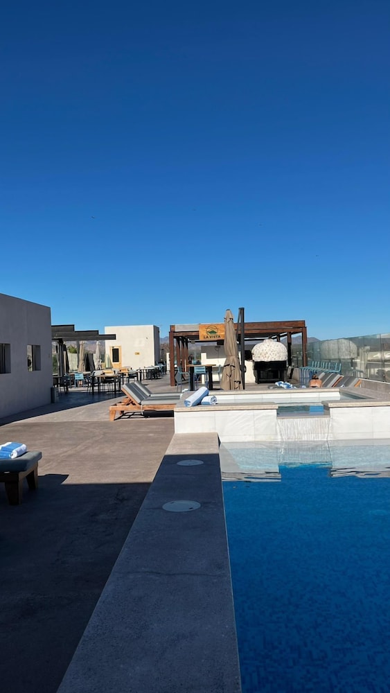 Rooftop pool