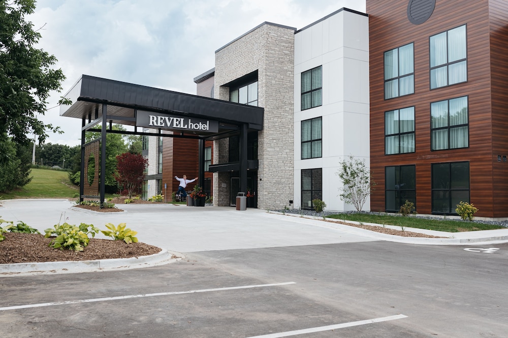 Revel Hotel Des Moines Urbandale Tapestry Collection by Hilton - photo 138