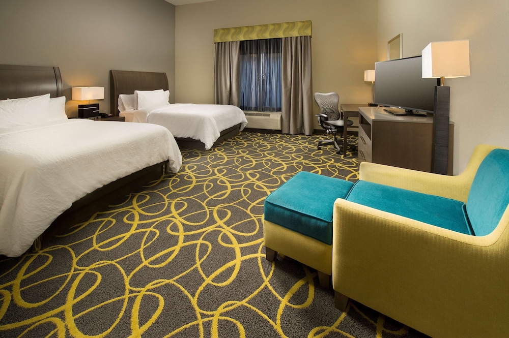 Hilton Garden Inn College Station - photo 12