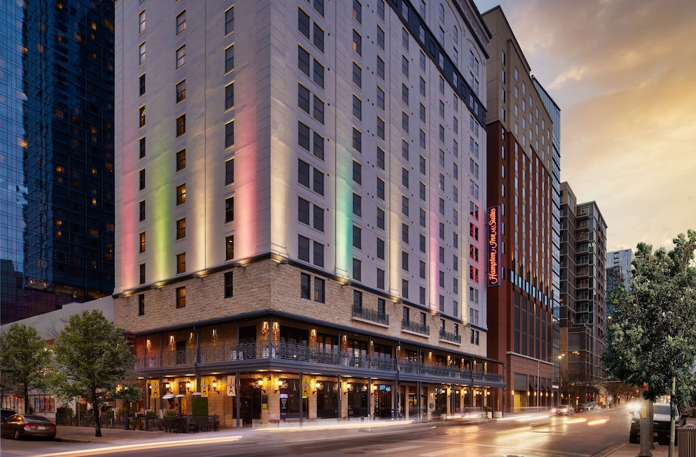 Hotel image of Hampton Inn & Suites Austin Downtown