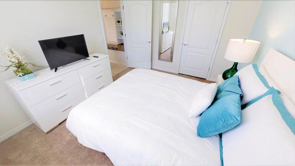 Windsor at Westside Resort 4 Bedroom Vacation Home with Pool - photo 10
