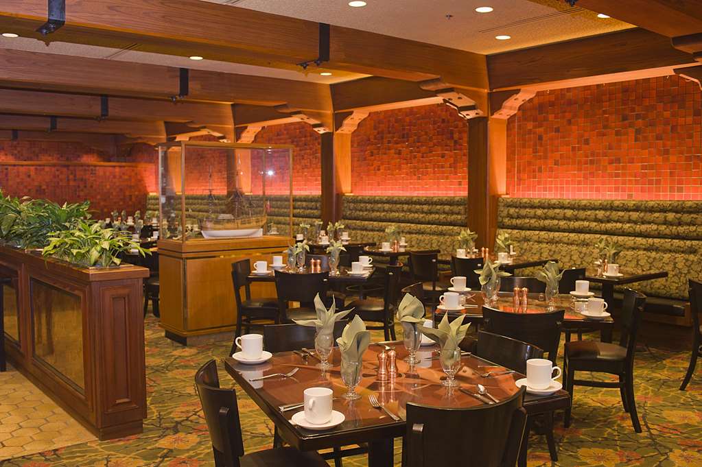 Hotel Captain Cook - photo 18