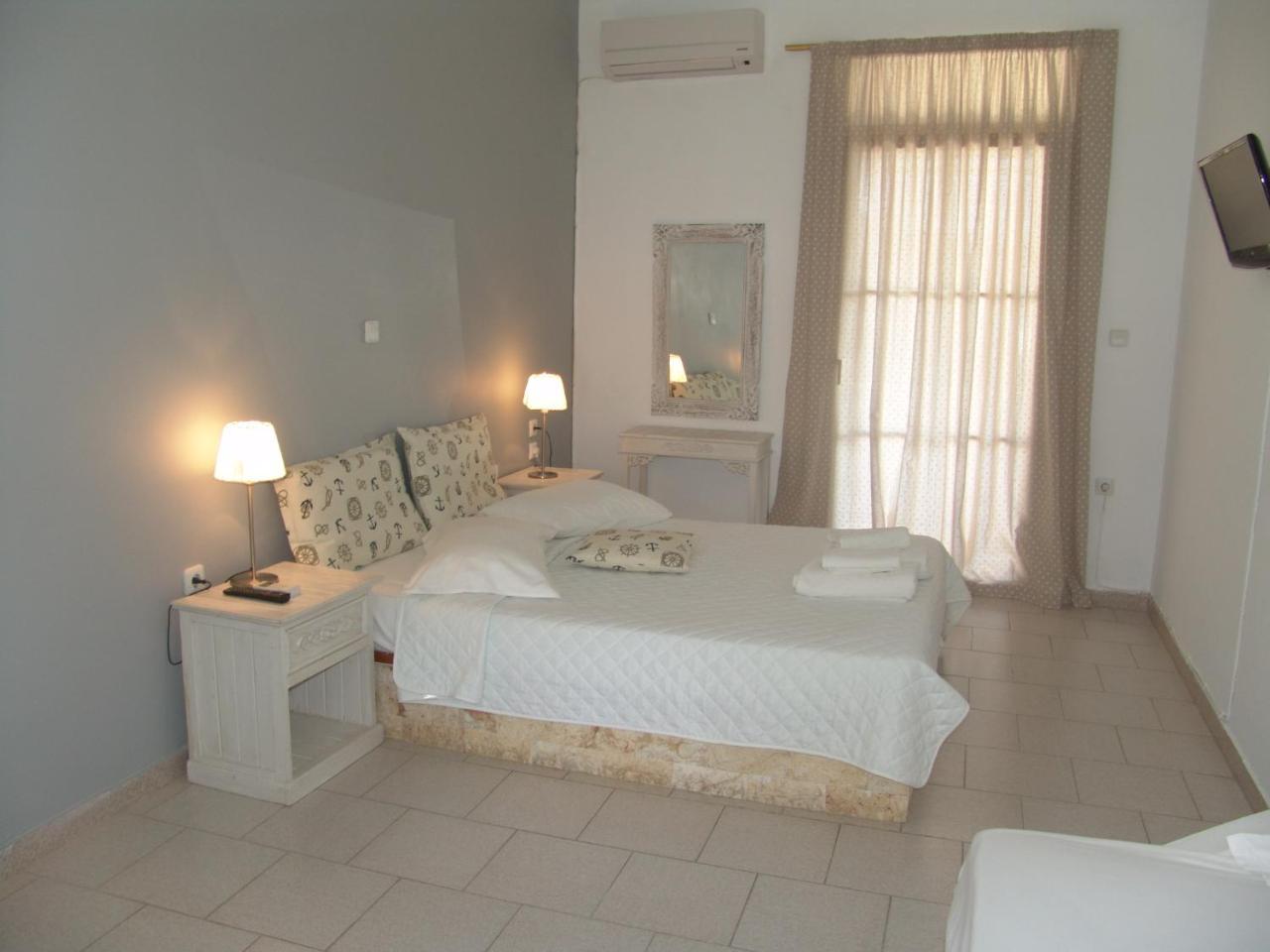 Studios Eliza in Livadi, Greece